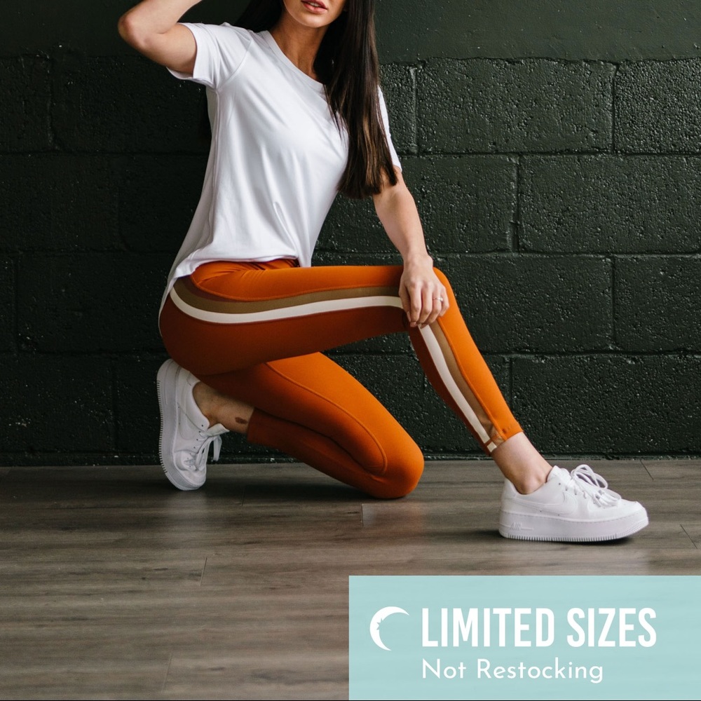 🌙 ZYIA 🌙 Joplin Stripe Light n Tight Hi-Rise 7/8